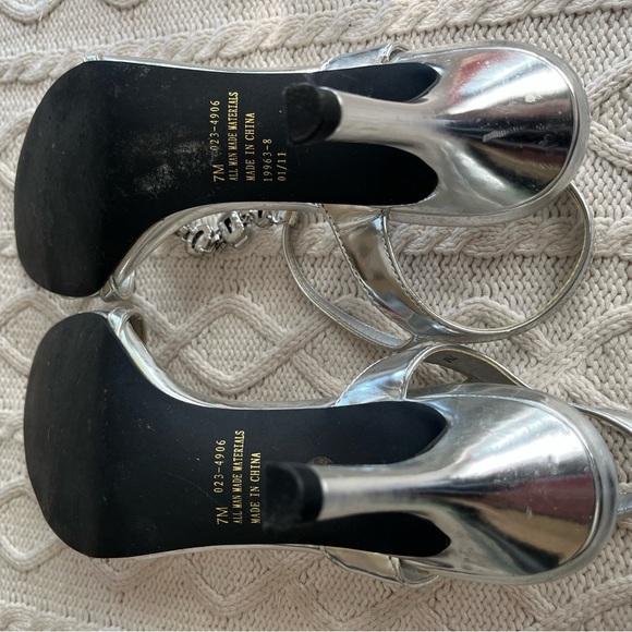 Jacqueline Ferar Vintage Rhinestone Silver Sandal Heels Women’s size 7 - Picture 4 of 12